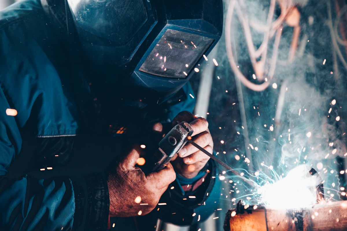 Welder joining a heavy-wall pressure component